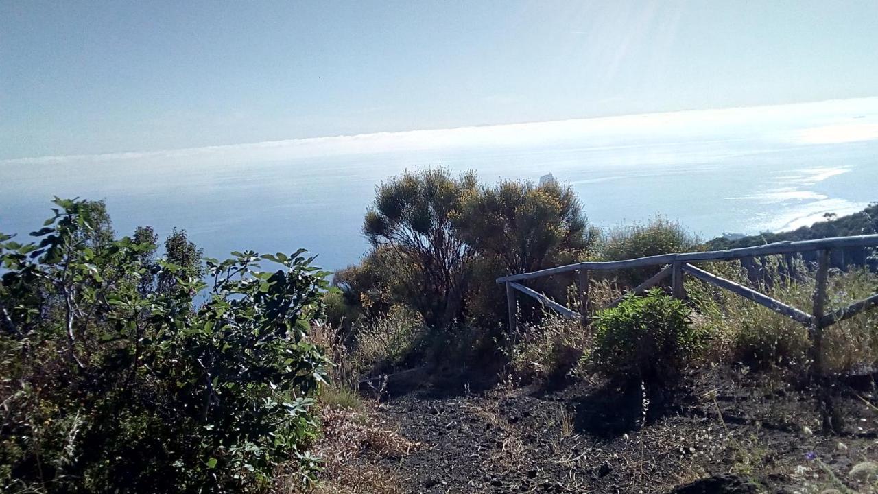 B&B Casa Frank Stromboli Eksteriør billede